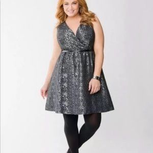 Lane Bryant Size 28 Black and Silver Metallic Jacquard Party Dress